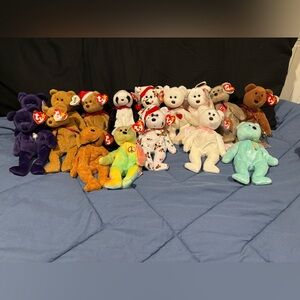 Beanie Baby bears set